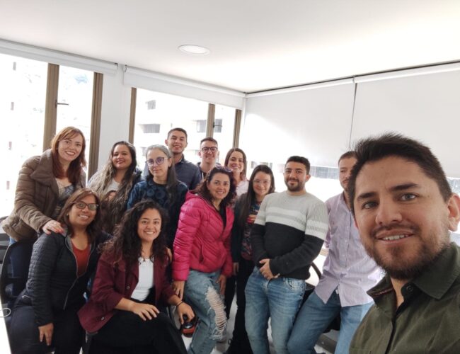 Por qué tu negocio en  México necesita consultores sociales