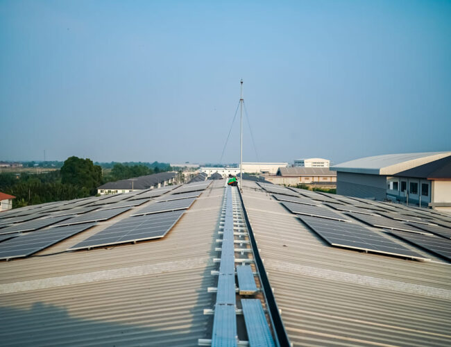 La Casa de las Baterías: garantía y servicio en paneles solares Panamá